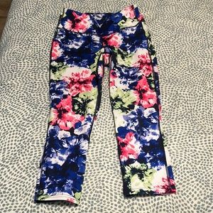 GUC GapFit Workout Capri